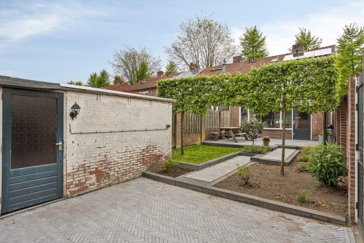 Foto 31 van Van Gerwenstraat 11