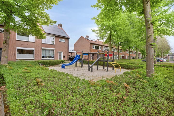 Foto 34 van Van Gerwenstraat 11