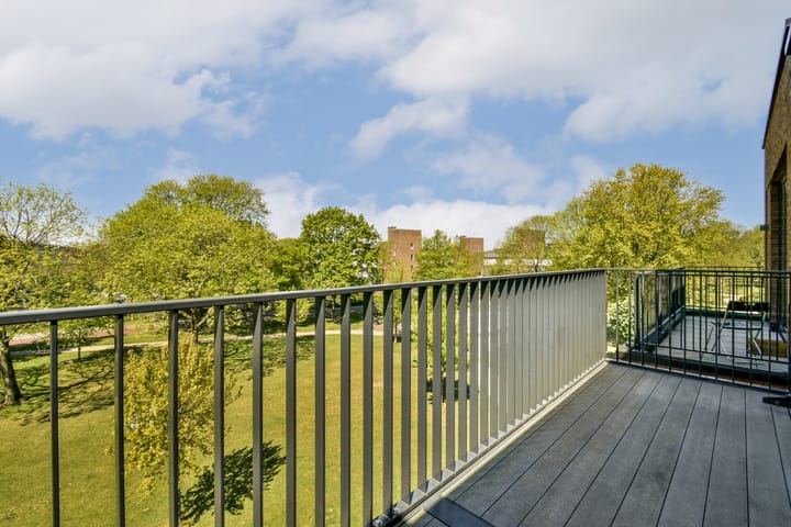 Foto 5 van Koopvaardersplantsoen 49-A