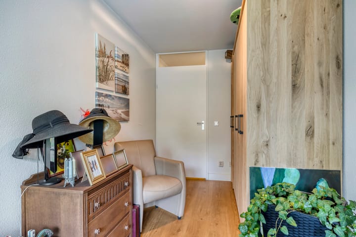 Foto 27 van De Regenboogstraat 21