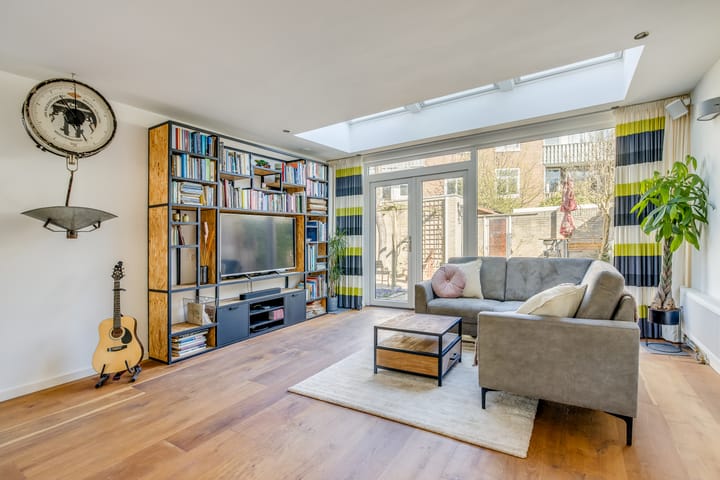 Foto 11 van Giessenplein 67