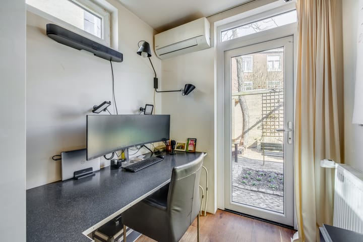 Foto 21 van Giessenplein 67