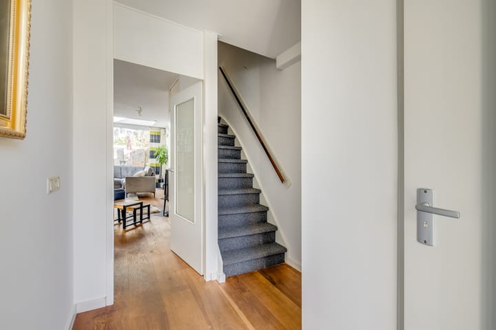 Foto 6 van Giessenplein 67