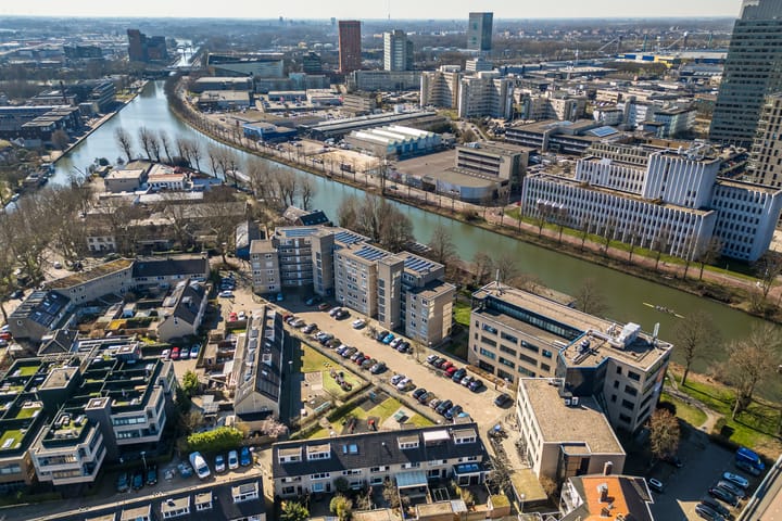 Foto 44 van Giessenplein 67