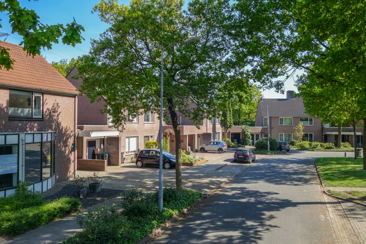 Foto 2 van Eikenwal 154