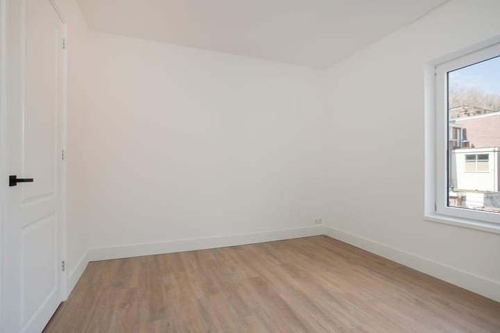 Photo 26 of Billitonstraat 22