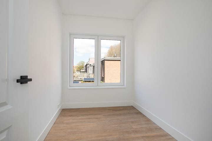 Photo 29 of Billitonstraat 22