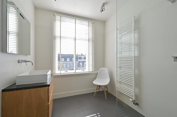 Photo 37 of Prinses Mariestraat 16