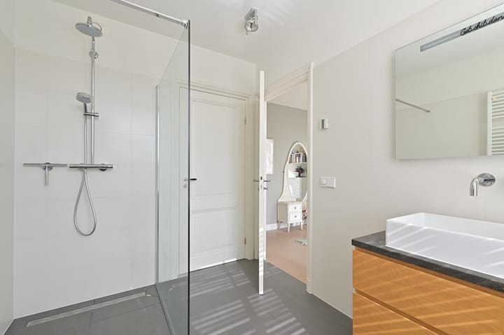 Photo 38 of Prinses Mariestraat 16