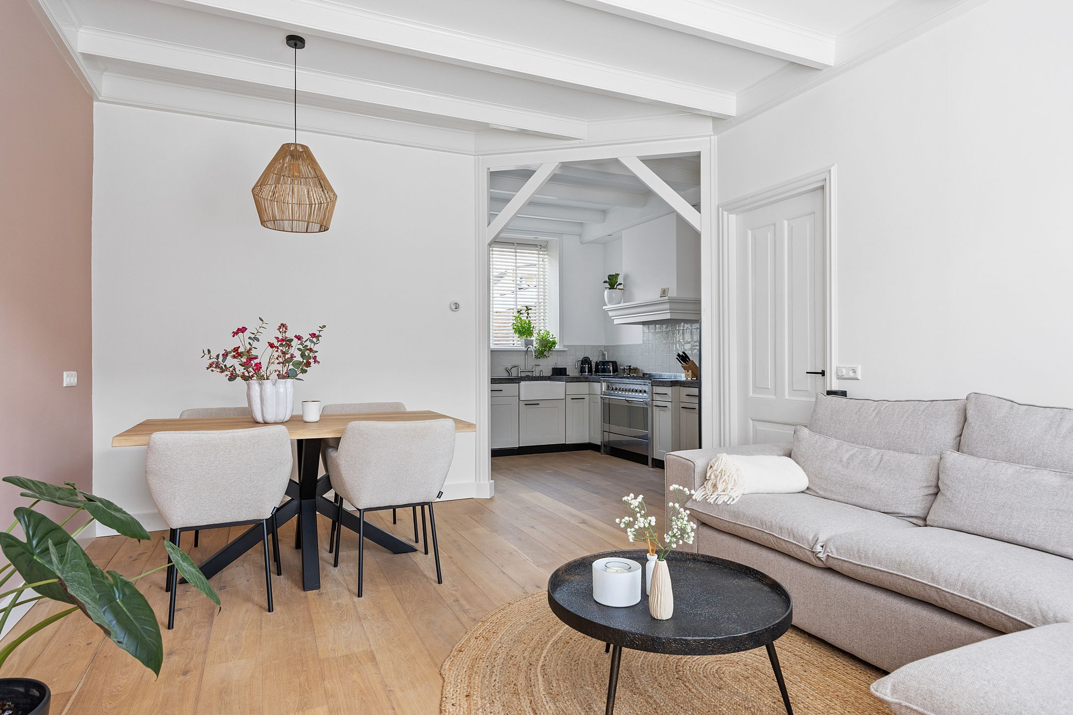 Photo 9 of Van Ghemmenichstraat 16