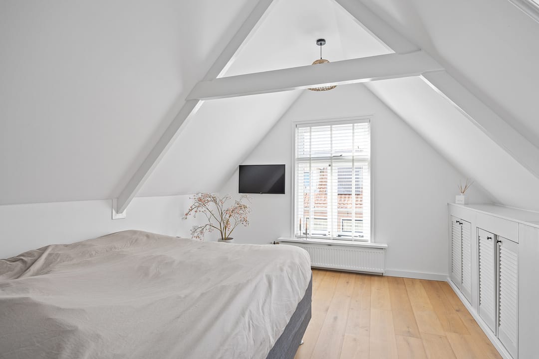 Photo 16 of Van Ghemmenichstraat 16