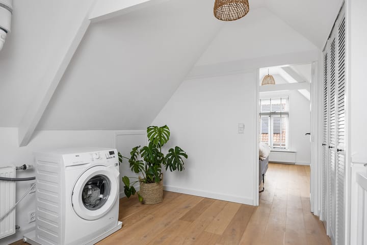 Foto 19 van Van Ghemmenichstraat 16