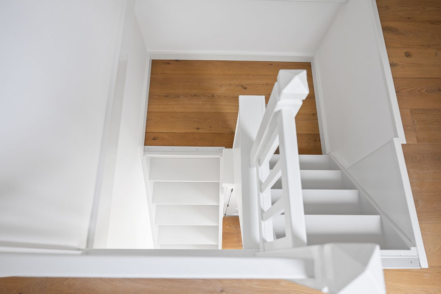 Photo 20 of Van Ghemmenichstraat 16