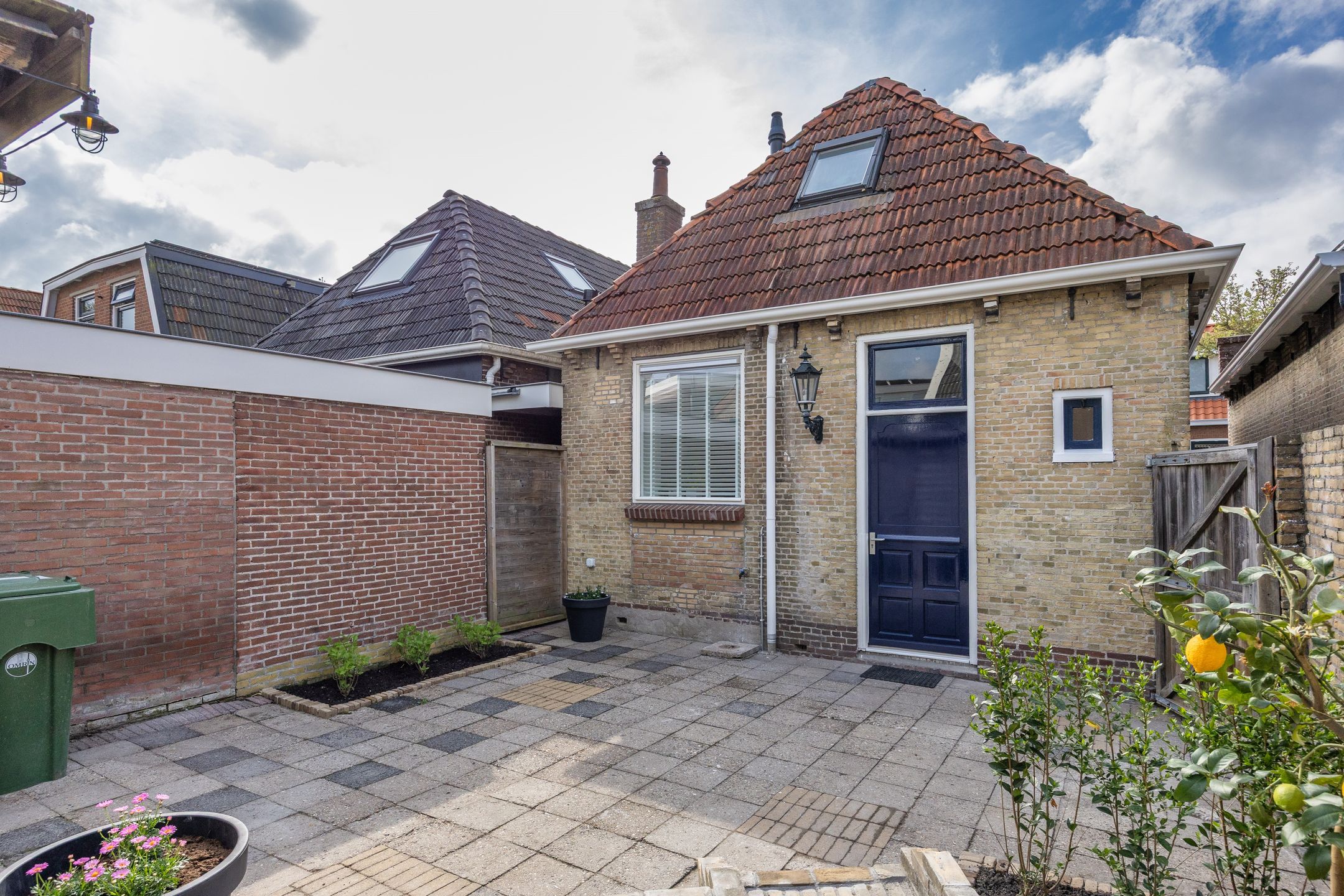 Photo 21 of Van Ghemmenichstraat 16