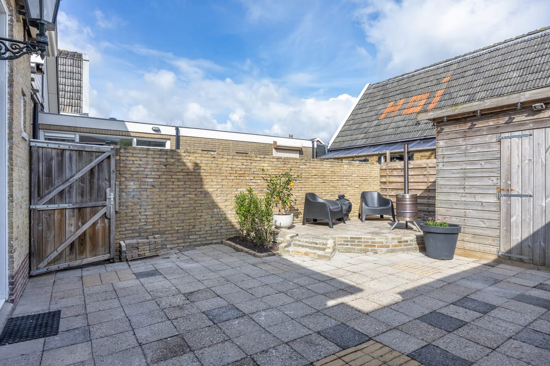 Photo 23 of Van Ghemmenichstraat 16