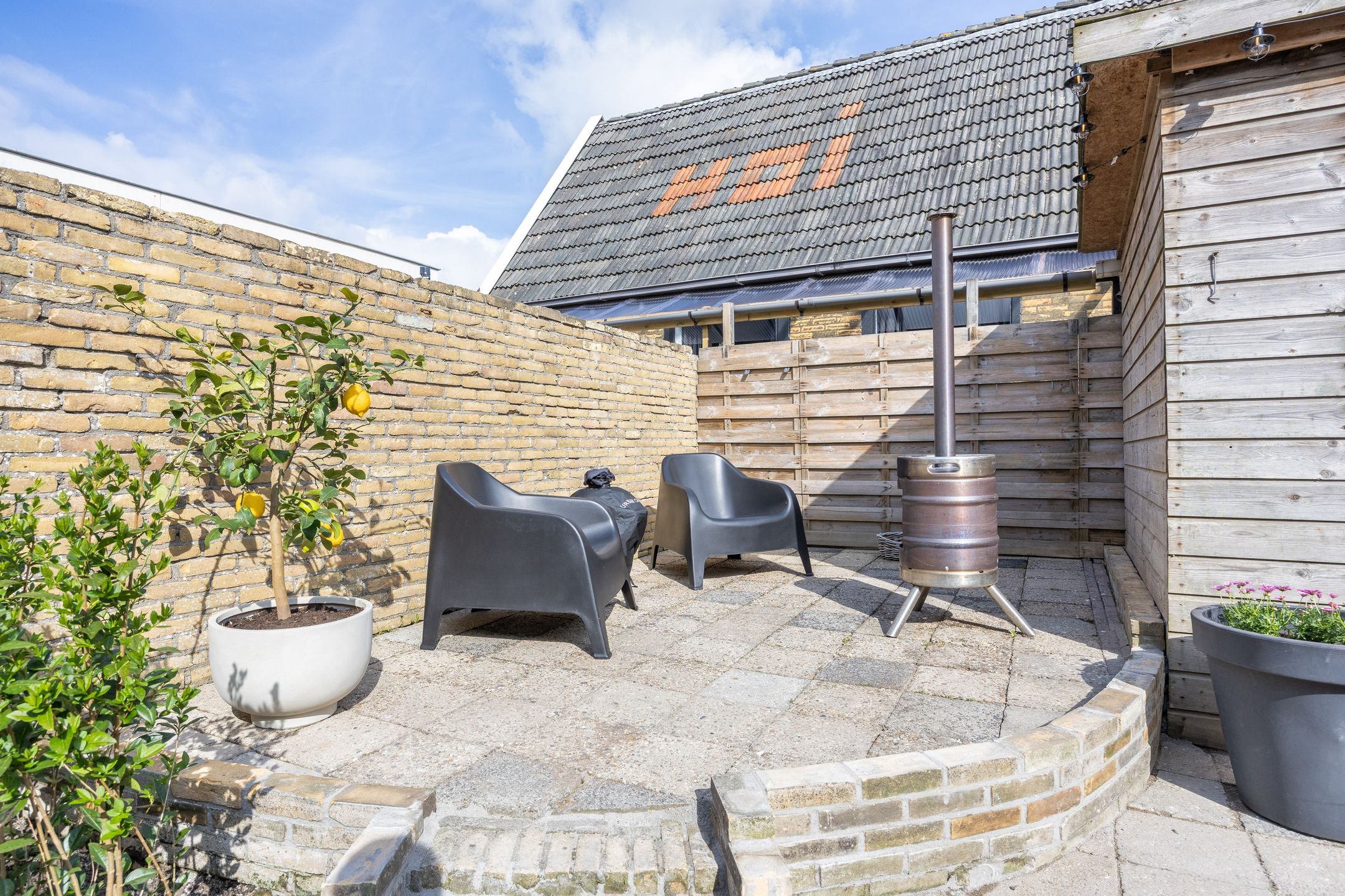 Photo 24 of Van Ghemmenichstraat 16