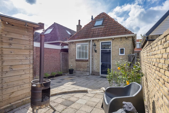 Foto 25 van Van Ghemmenichstraat 16