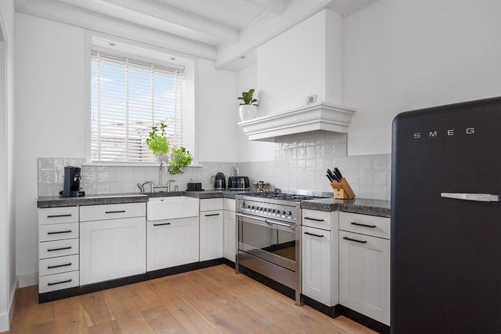 Foto 11 van Van Ghemmenichstraat 16