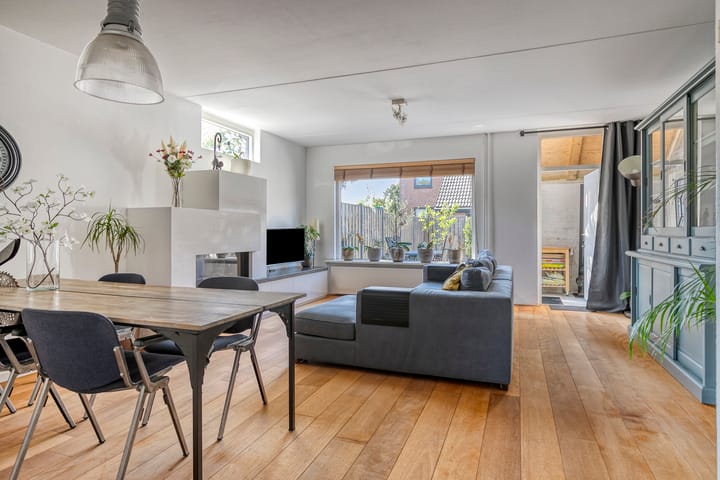 Photo 2 of Rozendreef 16