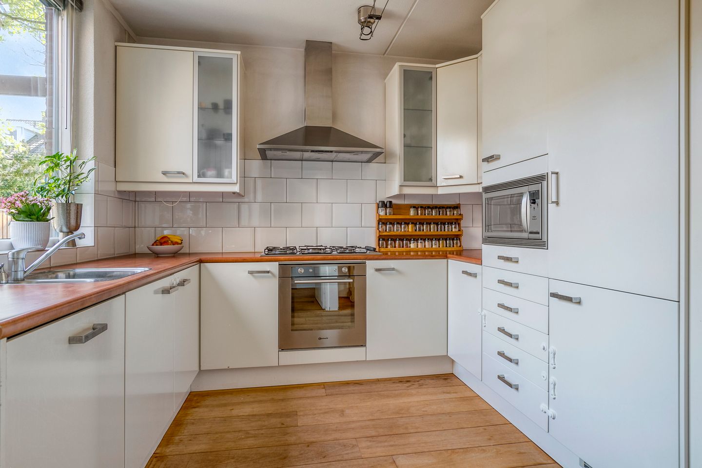 Foto 14 van Rozendreef 16