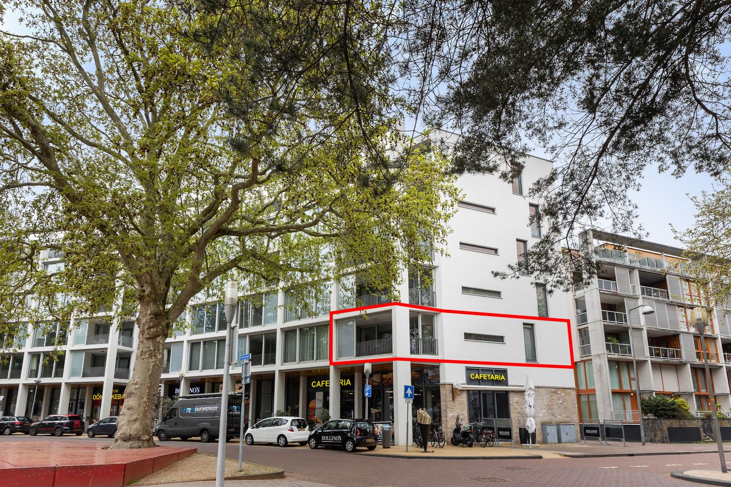 Foto 1 van Stationsplein 54