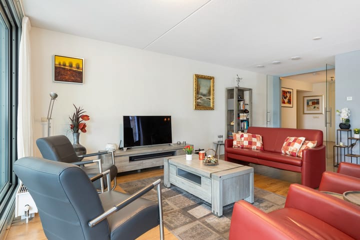 Foto 9 van Stationsplein 54