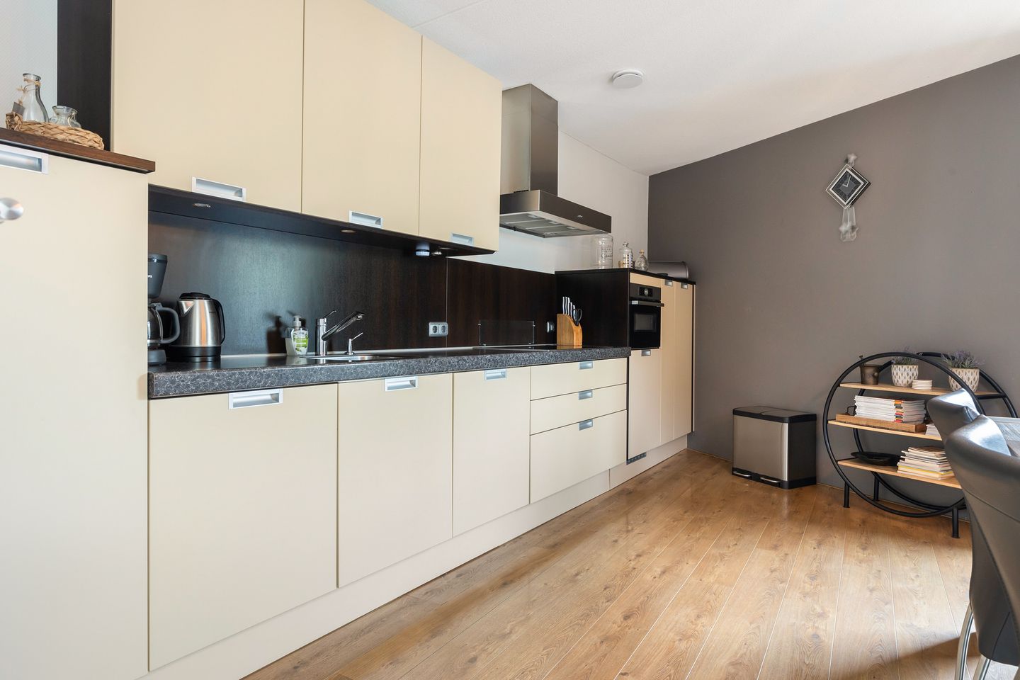 Foto 14 van Stationsplein 54