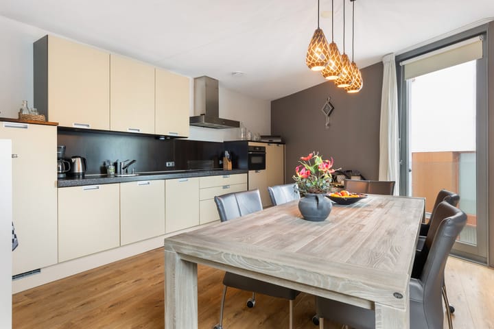 Foto 13 van Stationsplein 54