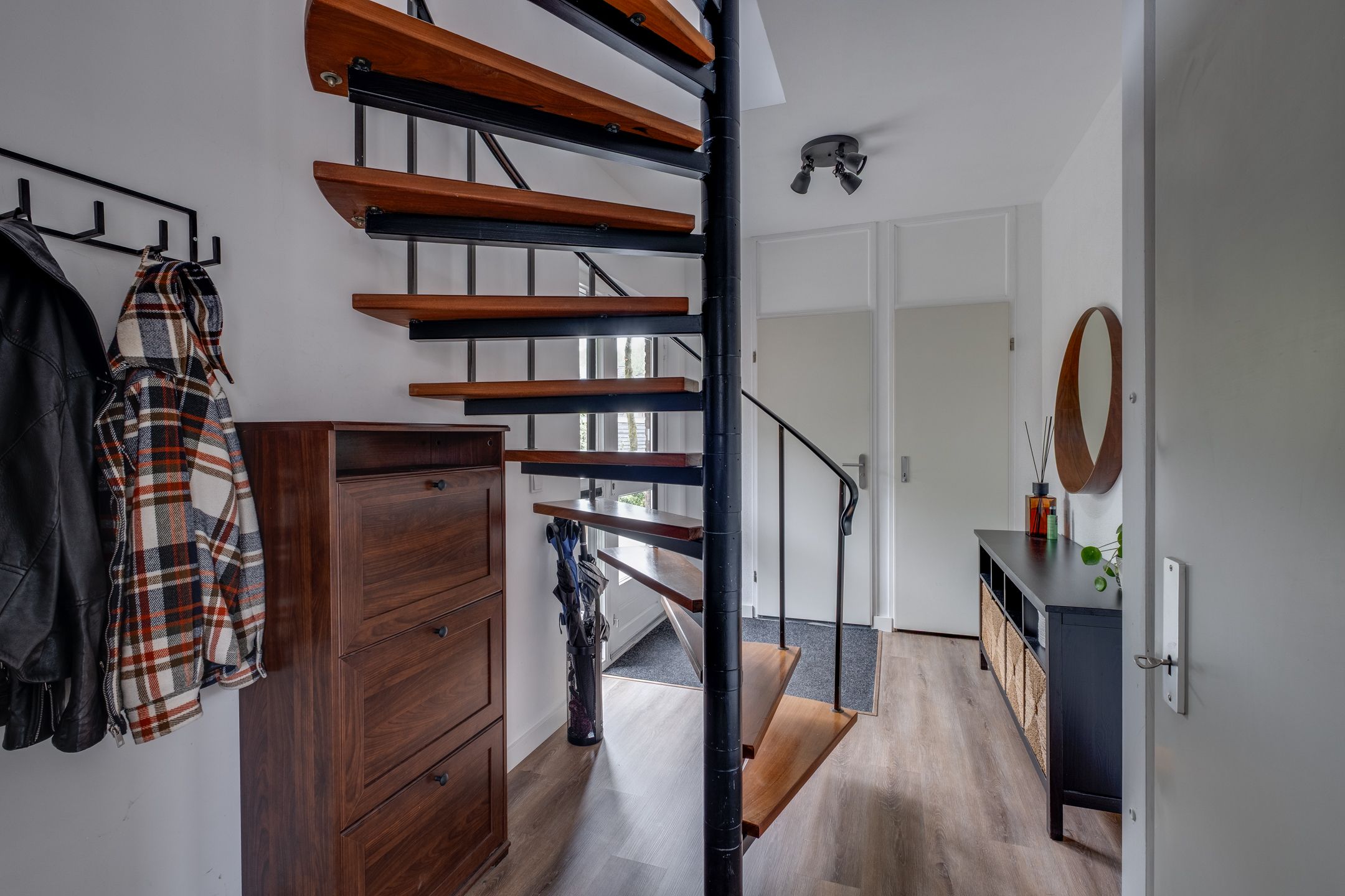 Foto 12 van Tobias Asserplein 2