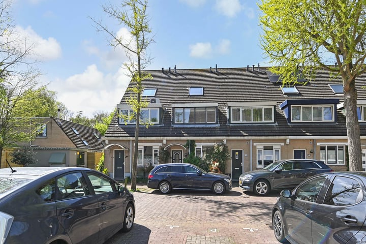 Dr. L.J. Rogierstraat 68