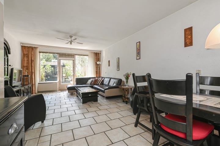 Foto 2 van Dr. L.J. Rogierstraat 68