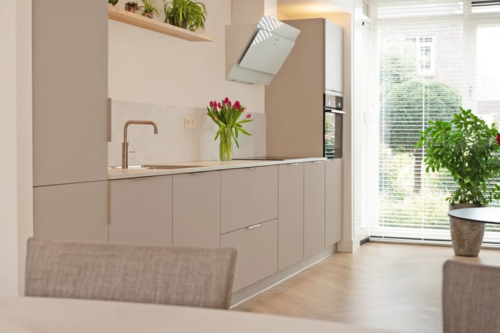 Foto 13 van Keizersmantel 4