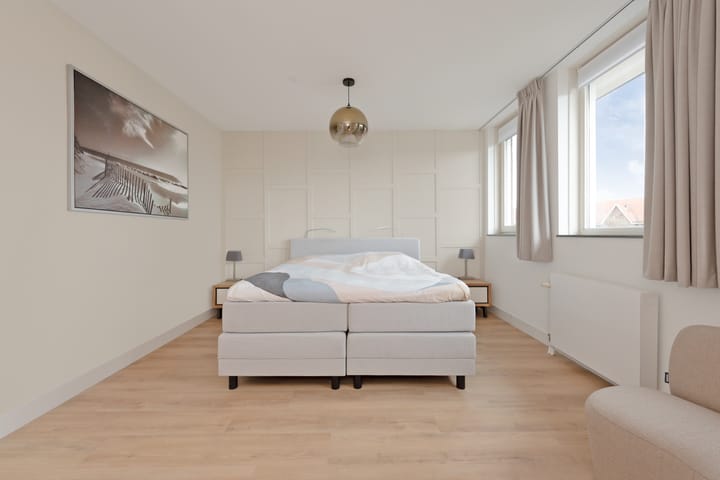 Foto 19 van Keizersmantel 4