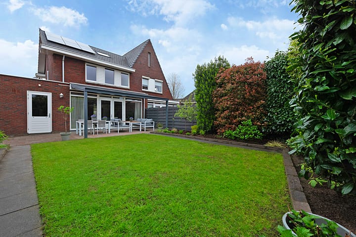 Foto 36 van Keizersmantel 4