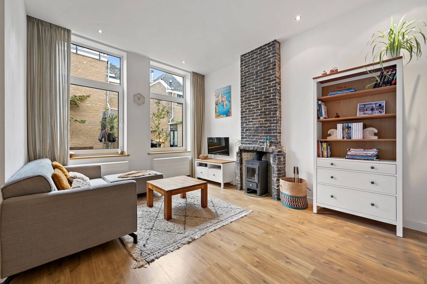 Photo 4 of Noordwijkstraat 10