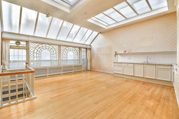 Photo 11 of Leidsegracht 72-H