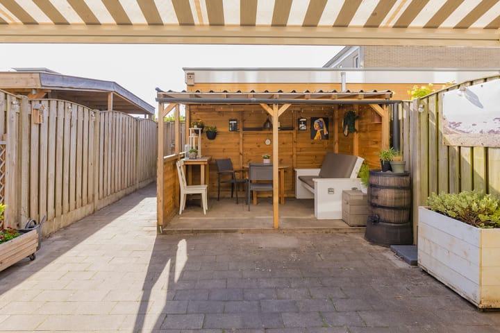 Foto 4 van Planetenweg 339