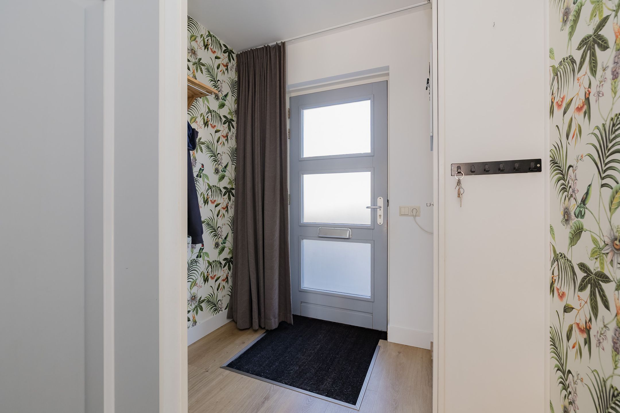 Foto 6 van Planetenweg 339