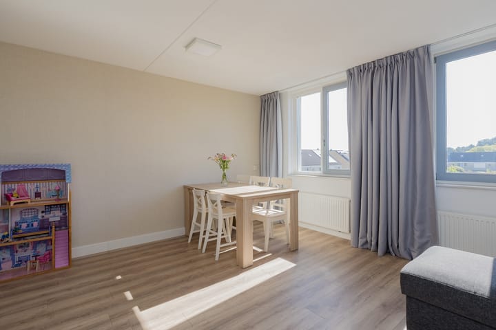 Foto 40 van Planetenweg 339