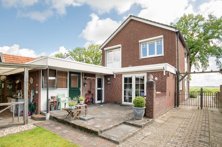 Foto 34 van Kerkweg 131