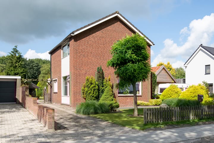 Foto 51 van Kerkweg 131