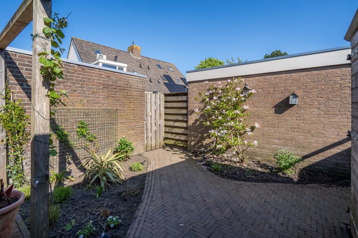 Foto 31 van Roerdompstraat 4