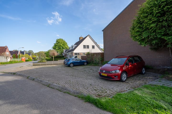 Foto 38 van Roerdompstraat 4