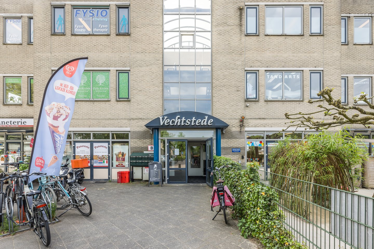 View photo 3 of Buitenweg 26-f