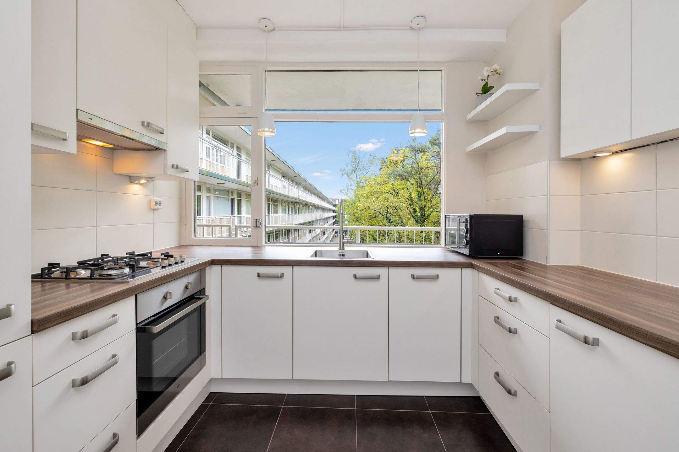 Photo 27 of Graaf Adolflaan 41-3