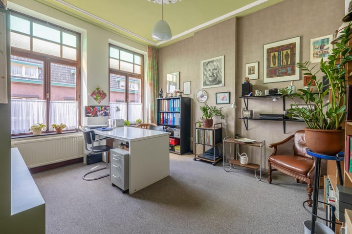 Photo 15 of Spoorstraat 27