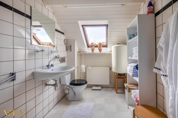 Photo 21 of Spoorstraat 27