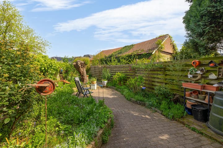 Photo 27 of Spoorstraat 27