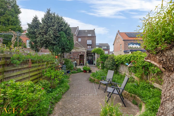 Photo 29 of Spoorstraat 27