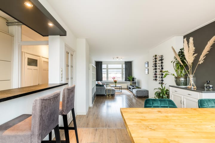 Foto 9 van Nolensstraat 73-D